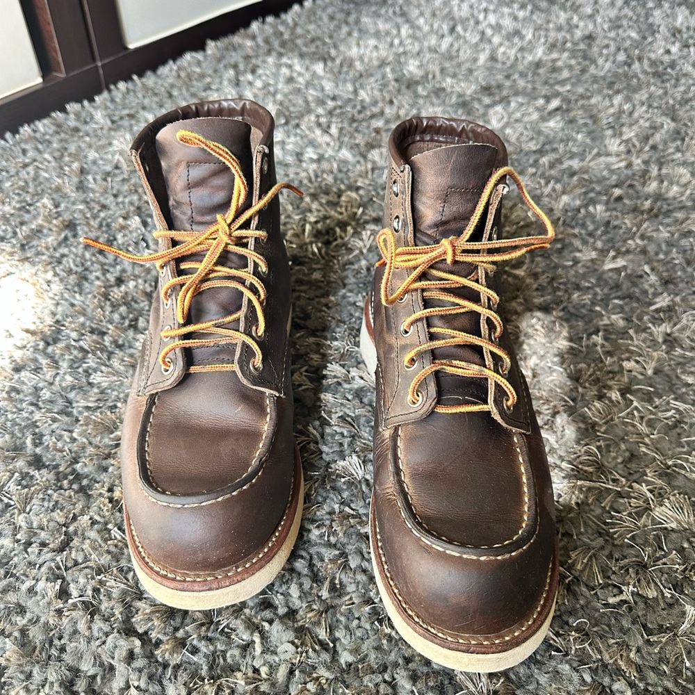 Red Wing Classic Moc Toe Boot in Briar Oil-Slick (chocolate)